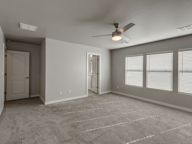 Building Photo - 508 NW 176th Terrace