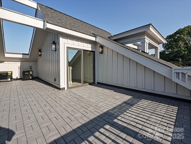 Building Photo - 4121 Selwyn Walk Ct