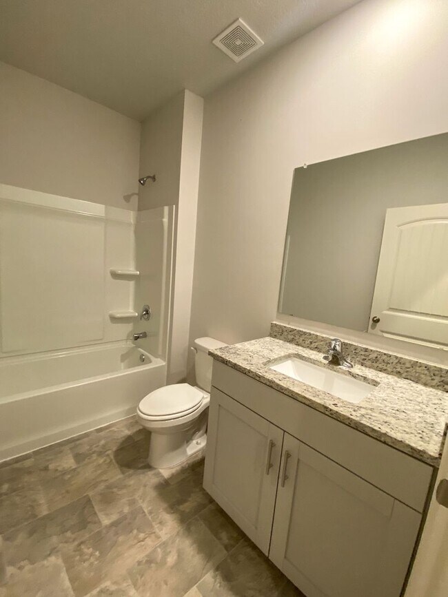 Building Photo - 4 bedroom 2 bath in Somerville built in 2023