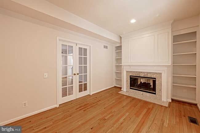 Building Photo - 47174 Chambliss Ct