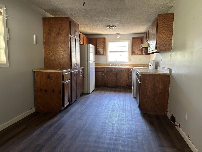 Building Photo - 25 Arrowhead Dr
