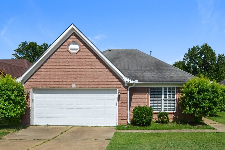 Primary Photo - 7218 Durango Dr