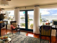 Building Photo - 4030 Beach Dr SW