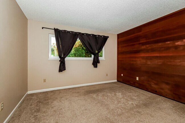 Building Photo - 517DEBBIEDRIVE