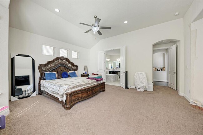 Building Photo - 5304 Cipriano Dr