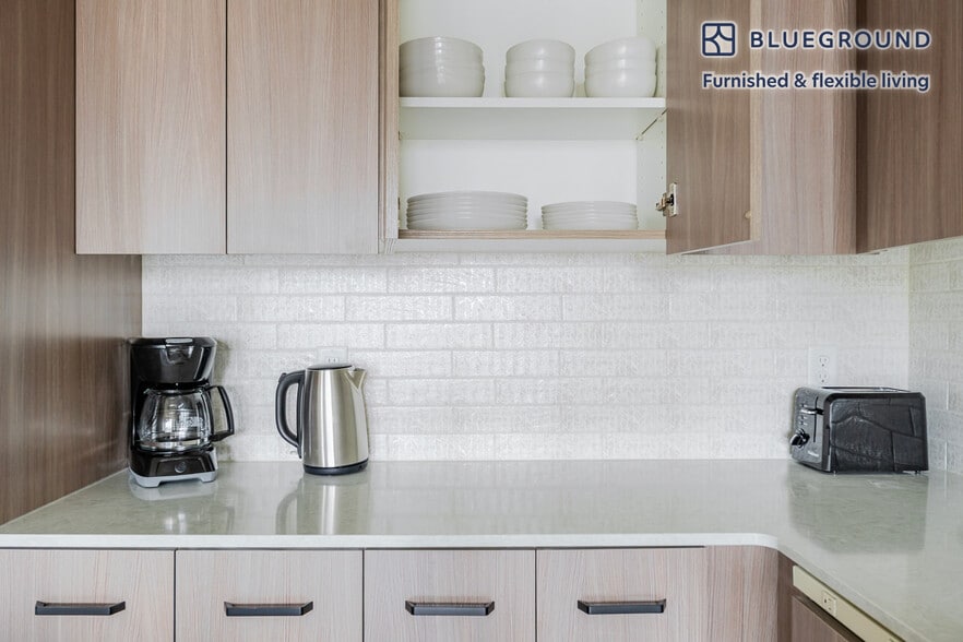 Building Photo - 19888 40th Ave W