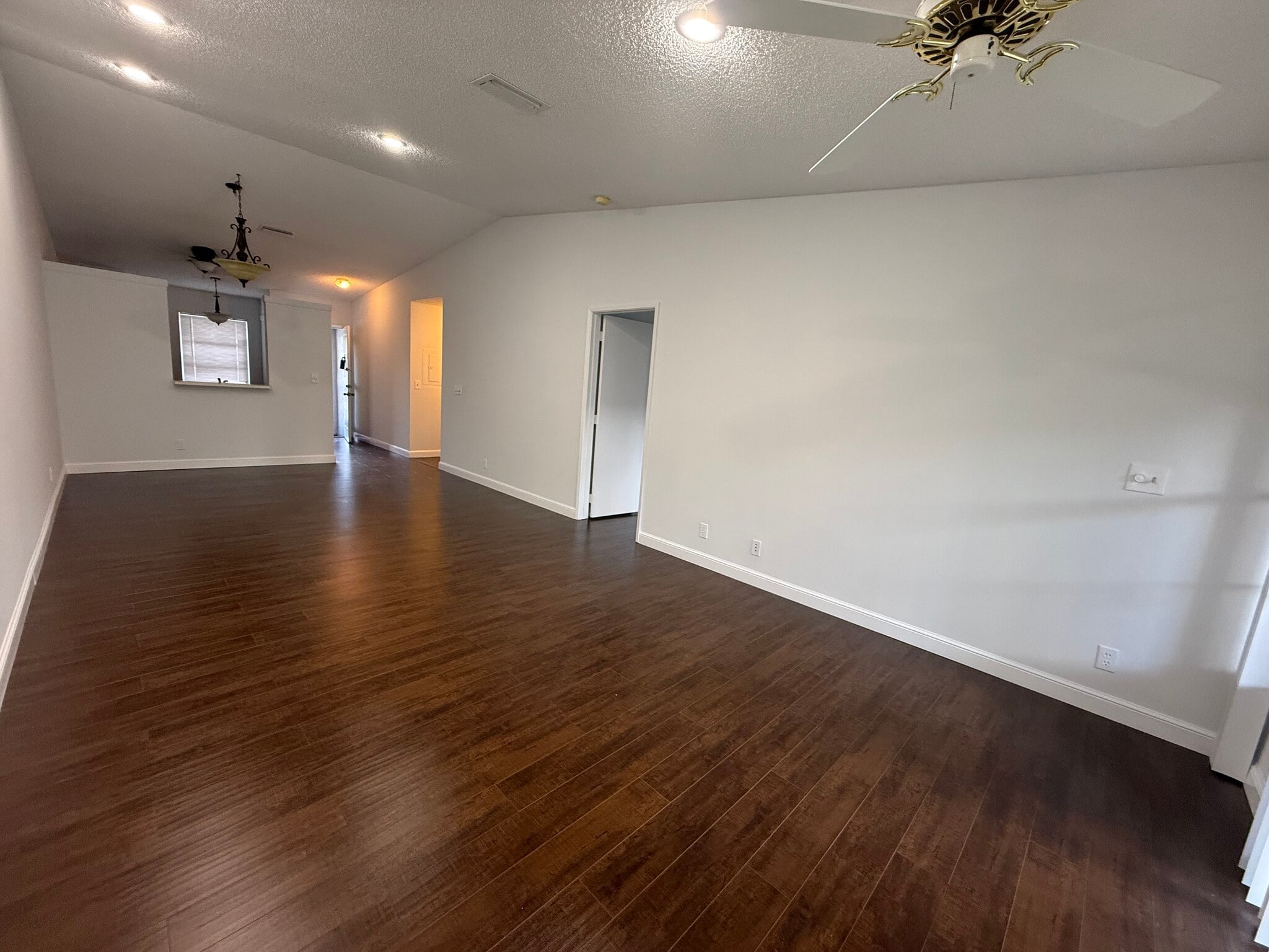 Building Photo - 18595 Egret Way