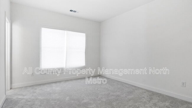 Building Photo - 298 Tillman Pass