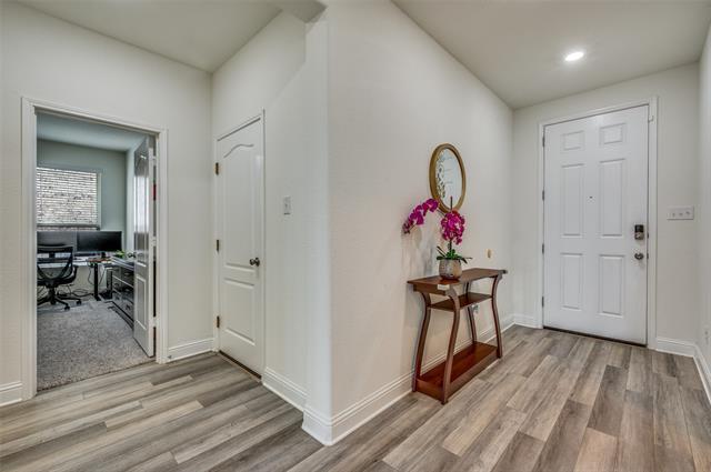 Building Photo - 4128 Wood River Trl