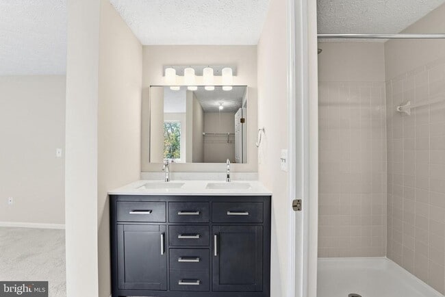 Building Photo - 1118 Casper Dr