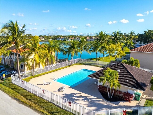 Building Photo - 17864 SW 141st Ct