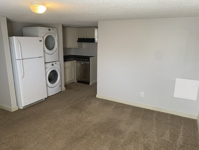 Primary Photo - Charming 1-Bedroom Retreat in Vibrant Nash...