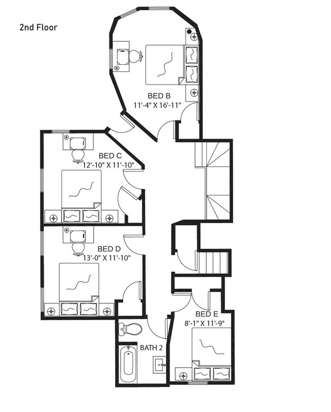 Building Photo - Room in Shared 6 bed/1.5 bath home