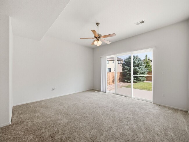 Building Photo - 527 Stoney Brook Rd