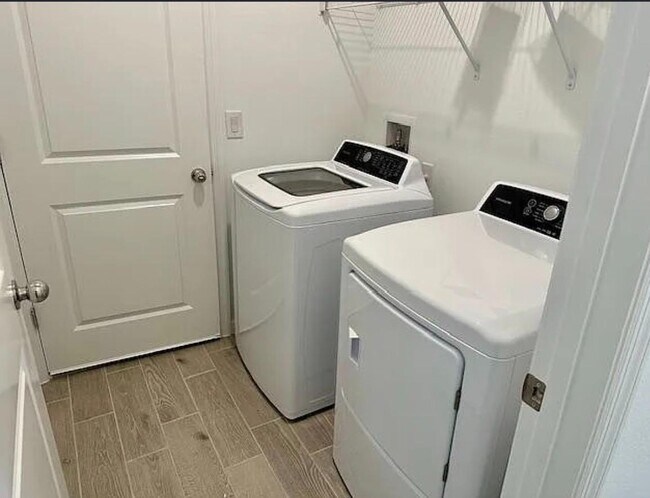 Building Photo - 4511 NW 14th Lp