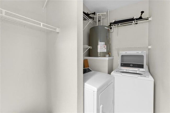 Building Photo - 3777 Peachtree Rd NE