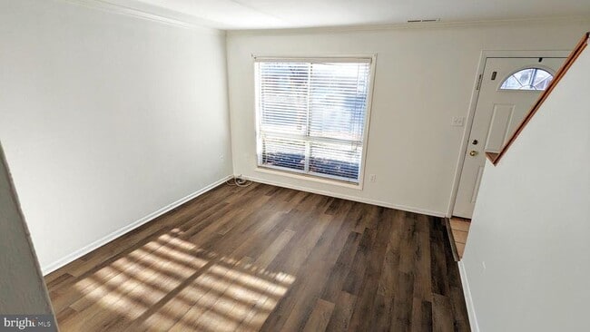 Building Photo - 2206 Gingell Pl