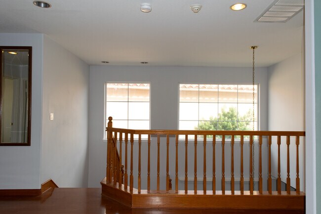 Building Photo - 1148 Corte Riviera