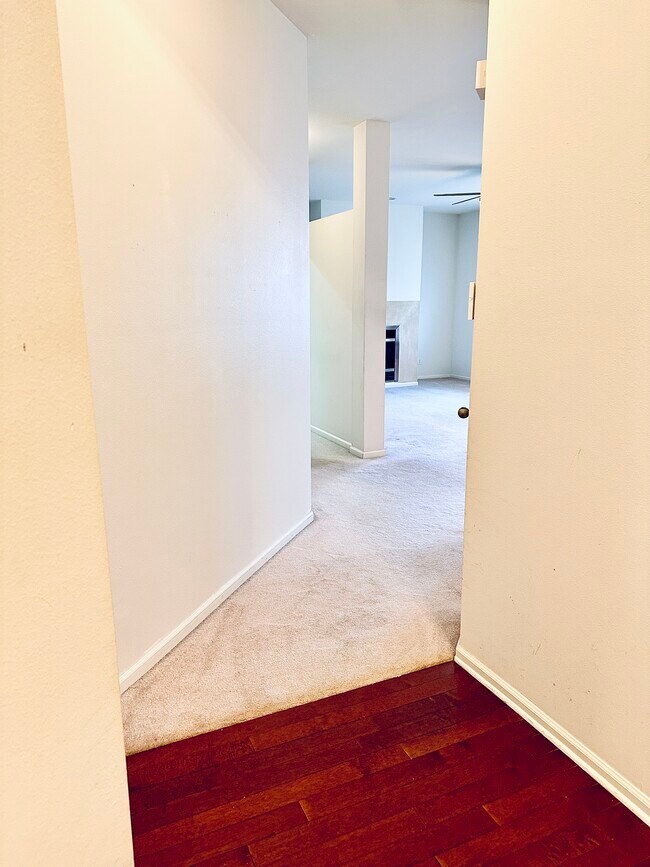 Building Photo - 16207 S St