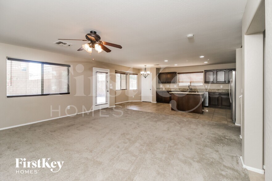 Building Photo - 40133 W Sanders Way