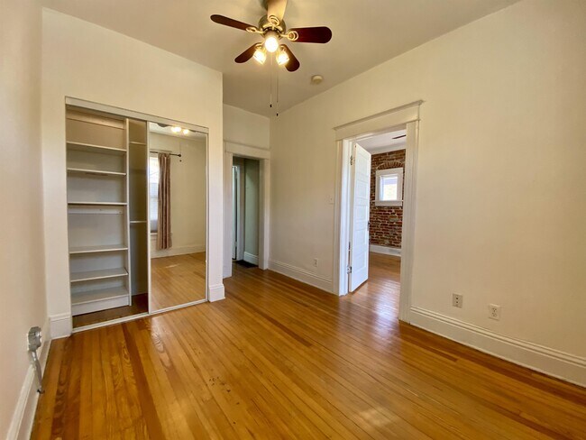 Building Photo - 2965 W Denver Pl