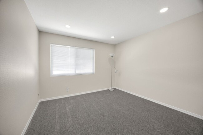 Building Photo - 15746 Tetley St