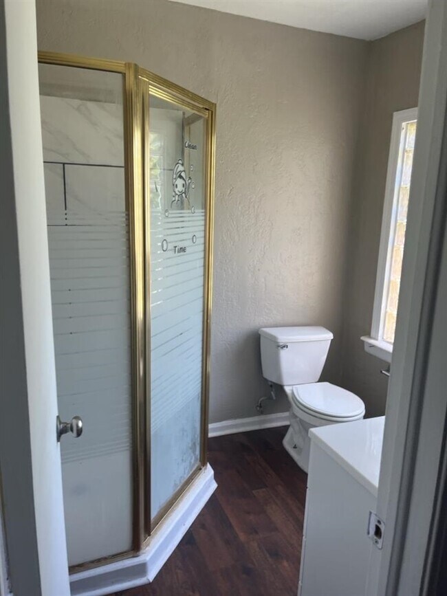 Building Photo - 2206 NW 19th St