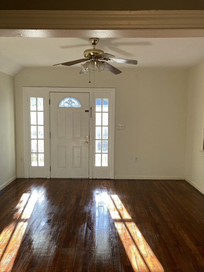 Living Room - 1523 Congress St