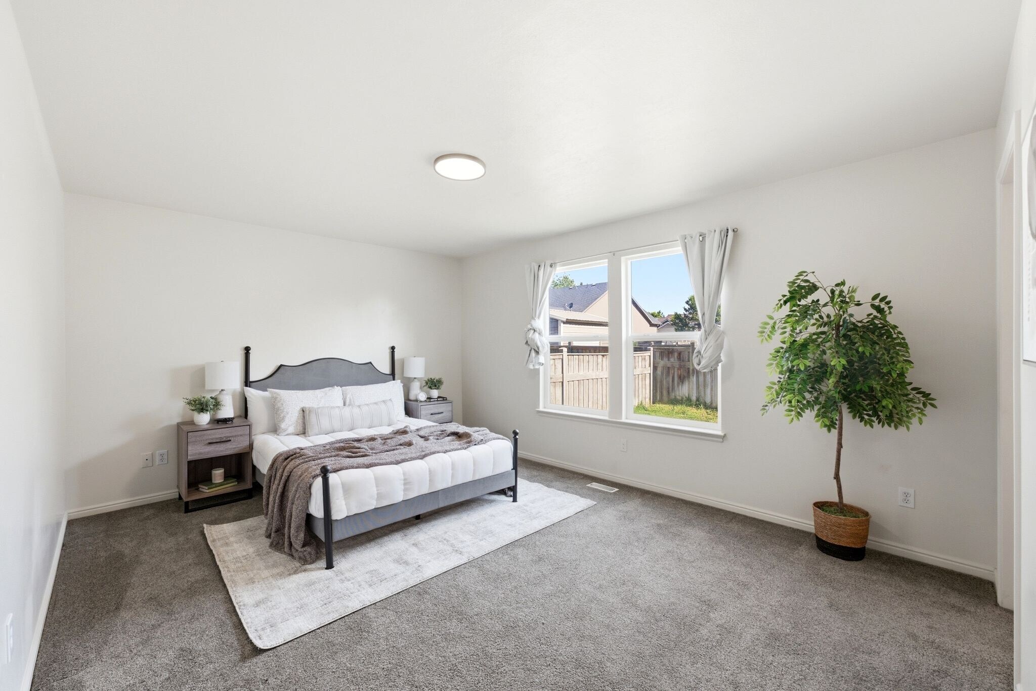 Building Photo - 3687 E Royal Troon Dr