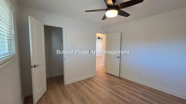 Building Photo - 1461 Hussman Ave