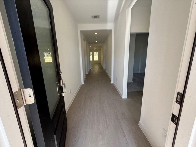 Building Photo - 3032 Waterwood Pass Dr