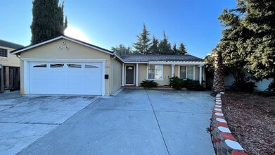 Building Photo - 960 Branham Ln