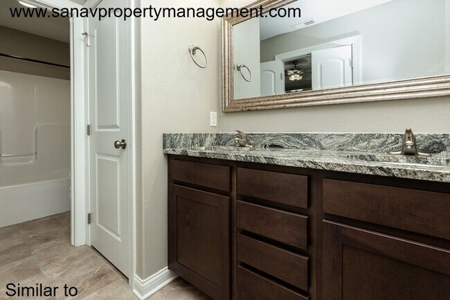 Building Photo - Perfect Single Family Home in Norwalk