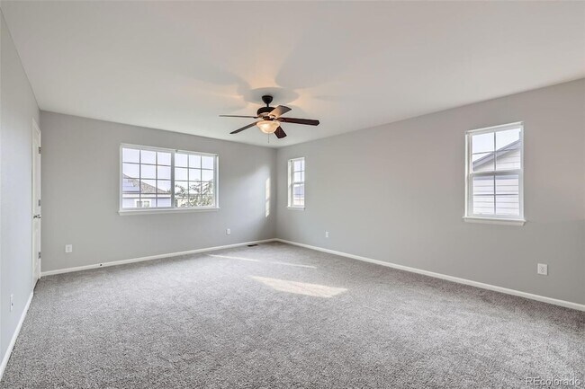Building Photo - 6047 S Jamestown Way