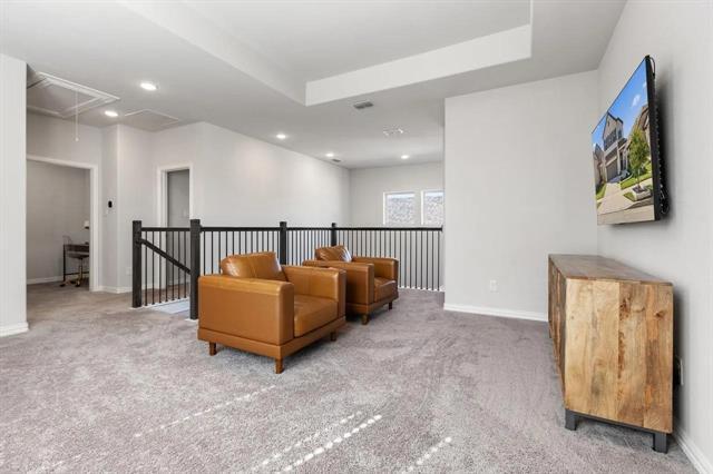 Building Photo - 816 Brenham Ave