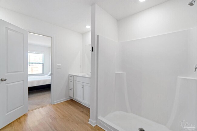 Building Photo - 4635 Carlstrom Ln