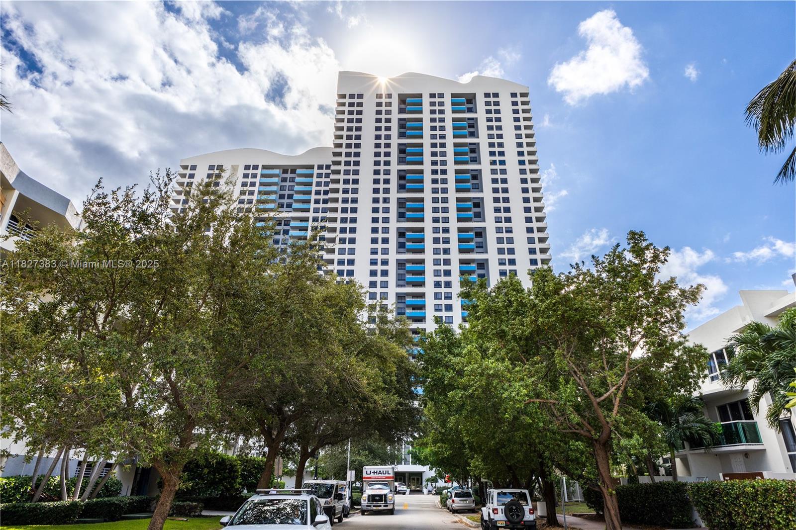 Building Photo - 1330 West Ave