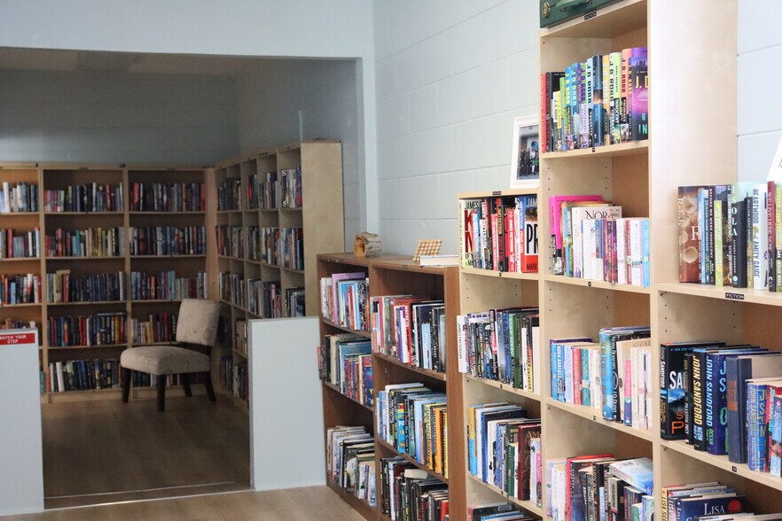 LIbrary - 5850 18th St N