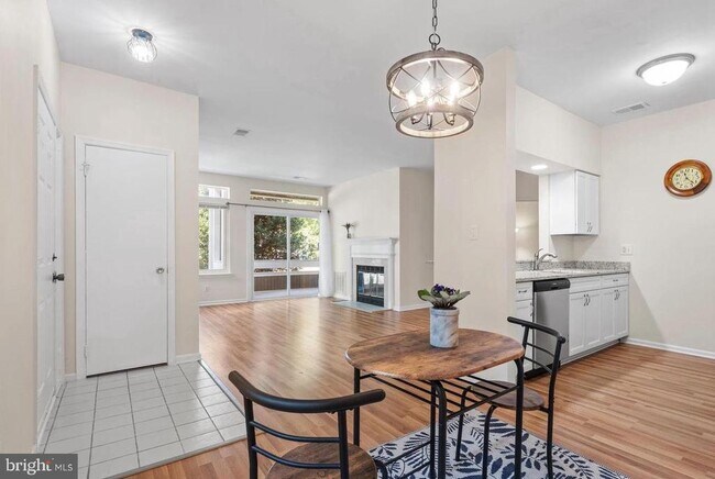 Building Photo - 12276 Fort Buffalo Cir