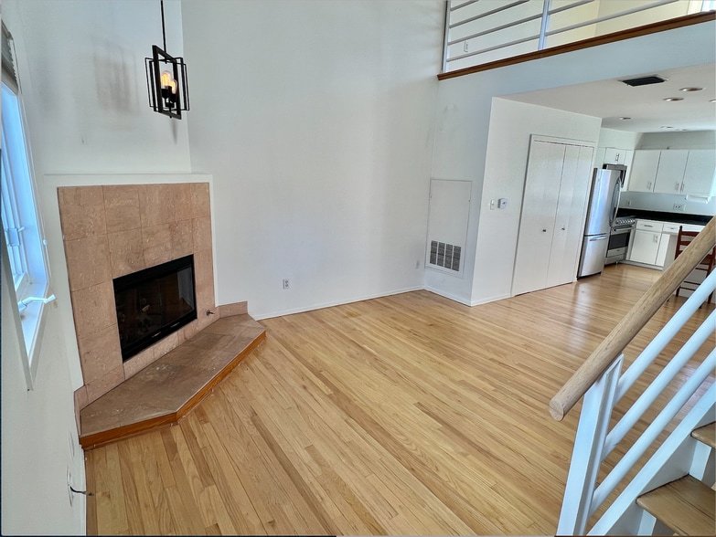 Building Photo - 311 Hill St