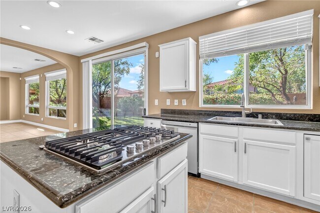 Building Photo - 11757 Del Sur Ave