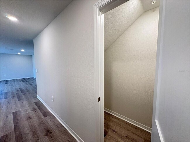 Building Photo - 278 Chesapeake Dr