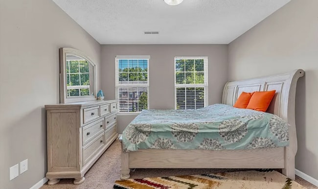 Building Photo - Charming 4 beds 5 baths in Brunswick!
