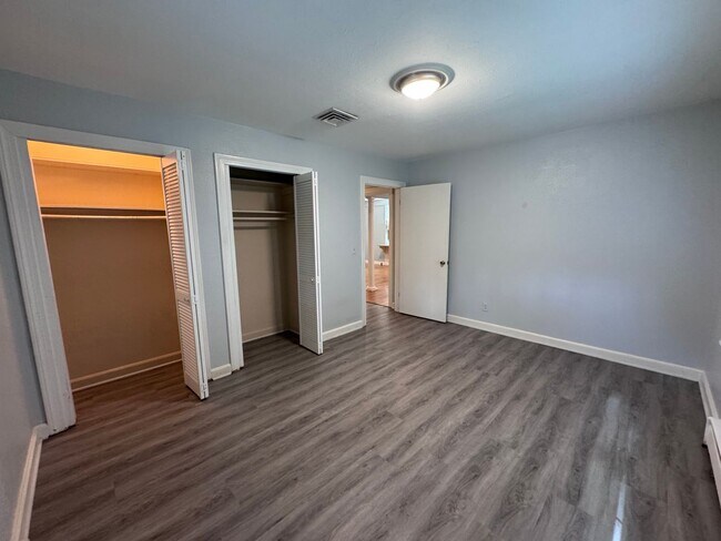 Building Photo - 1310 Wells Blvd