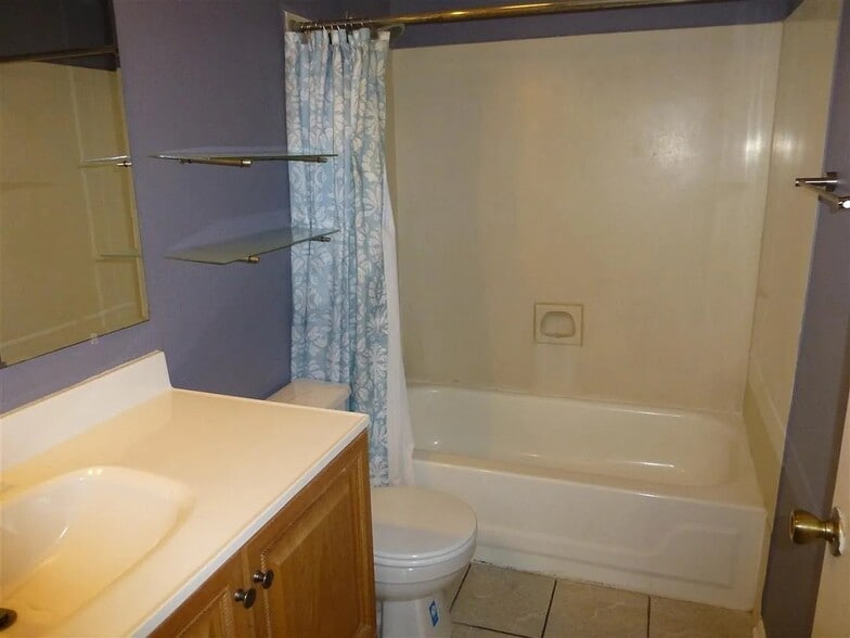 Building Photo - 4356 Stumberg Ln