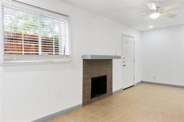Building Photo - 4620 San Jacinto St