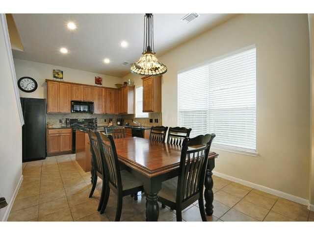Building Photo - 5009 Hibiscus Valley Dr