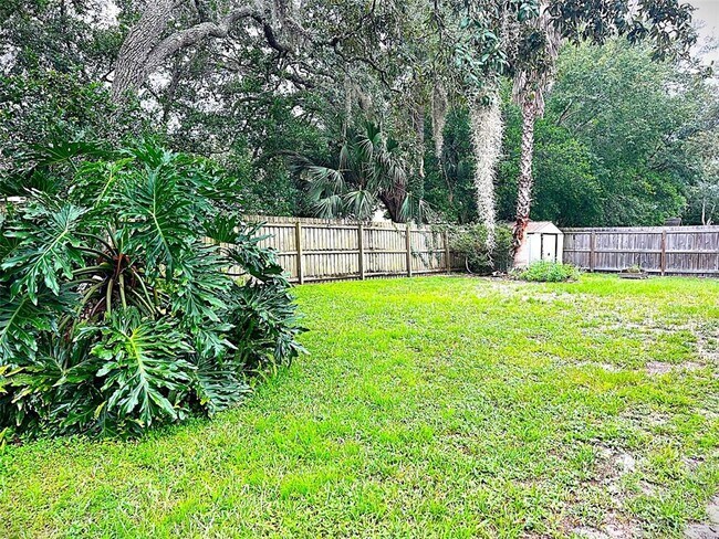 Building Photo - 8116 Rhanbuoy Rd