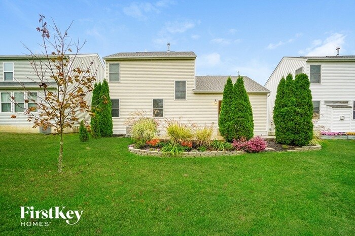 Building Photo - 57 Gold Meadow Dr