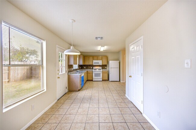 Building Photo - 19506 Lighthouse Scene Ln